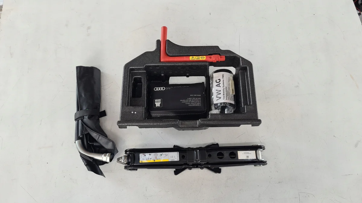 Audi A4 B9 Cric Leve-Vitre 8W0011031D