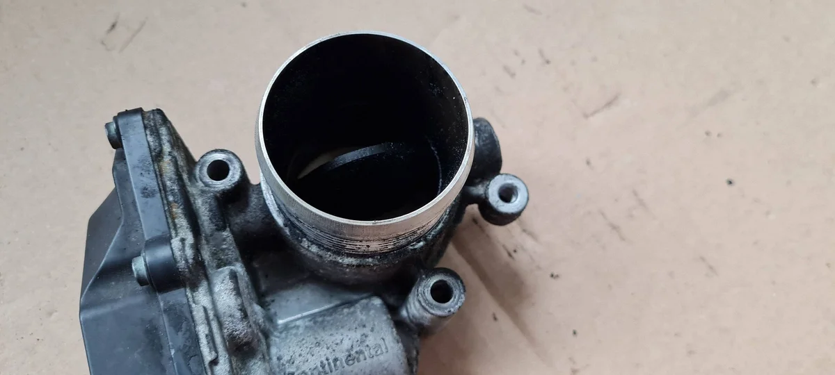 Q5 8R 2.0 TDI Motorspjäll 03L128063D