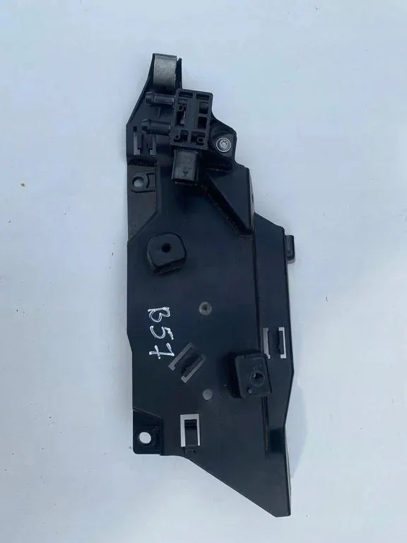 BMW 5 G30 G31 LCI G02 Sensor Bracket OEM 8571779