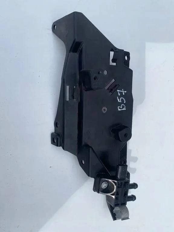 BMW 5 G30 G31 LCI G02 Sensorhalter image 4