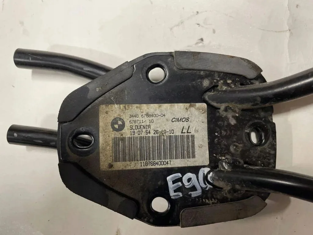 BMW OE 6768400 - Usado image 3