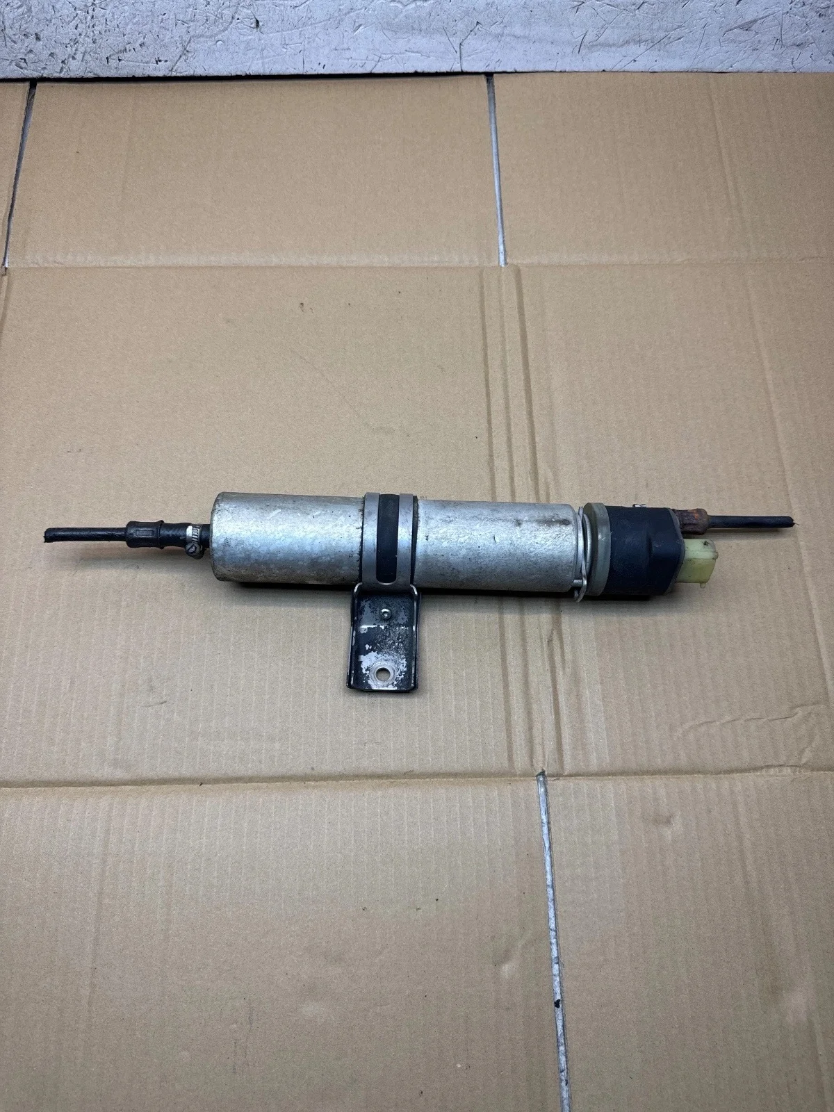BMW E60 E87 E90 E92 E93 Fuel Filter Heater