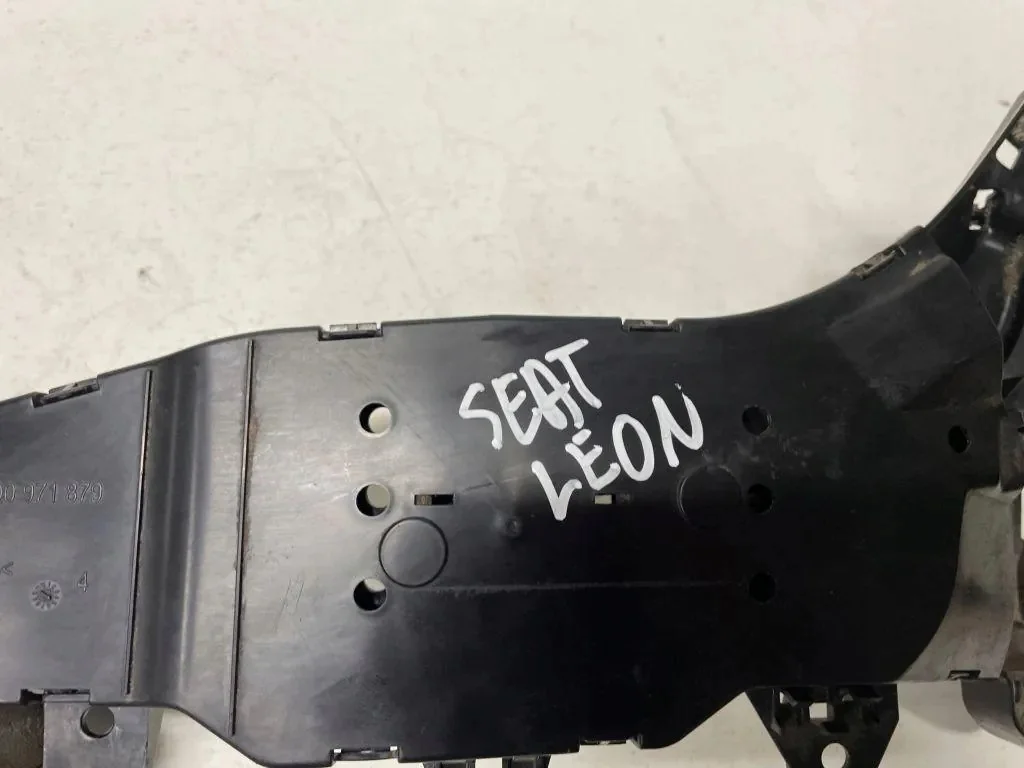 Seat Leon 2014 5F 5Q0971879 Parte Motor image 3