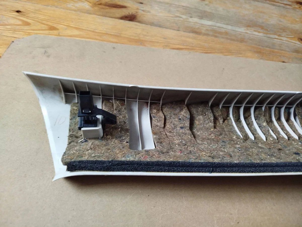 Mazda 3 BL Front Left Pillar Cover BBM4-68170 image 8