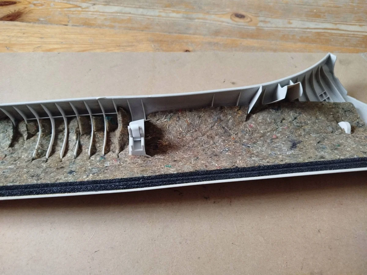 Mazda 3 BL Front Left Pillar Cover BBM4-68170 image 9