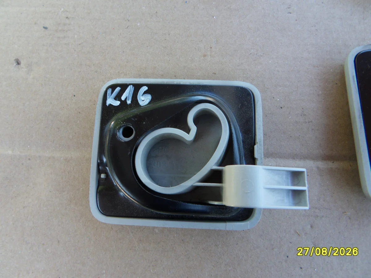 Bevestiging bagagenet VW Golf VI Combi image 5