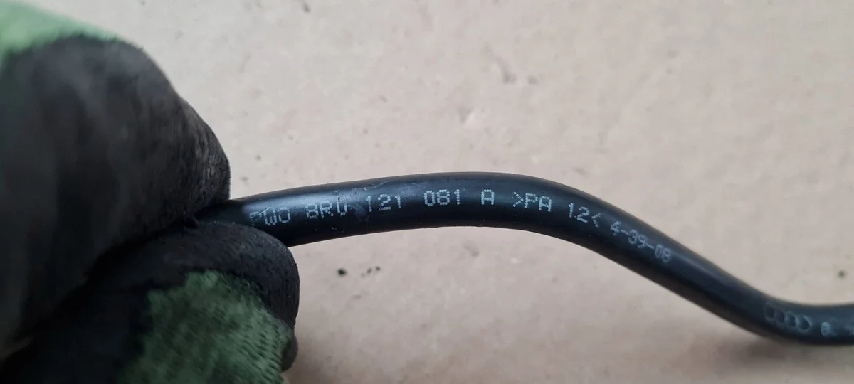 Q5 8R Durite Eau 2.0 TDI 8R0121081A image 8