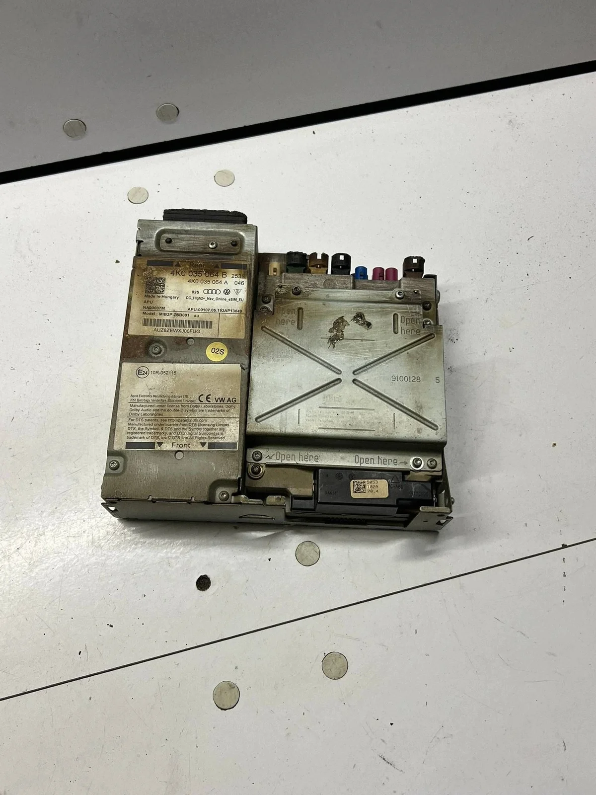 Audi A6 S6 C8 4K0 035 064 B Mascherina Multimediale
