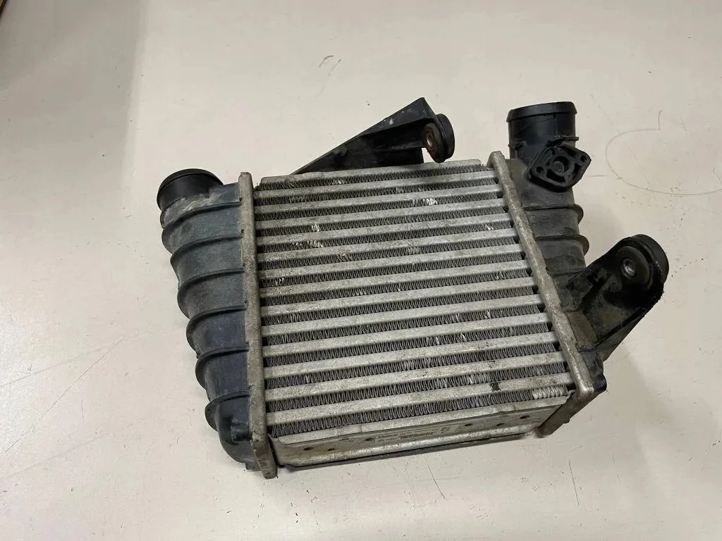 Intercooler Skoda Fabia II 1.4 TDI 6Q0145804G