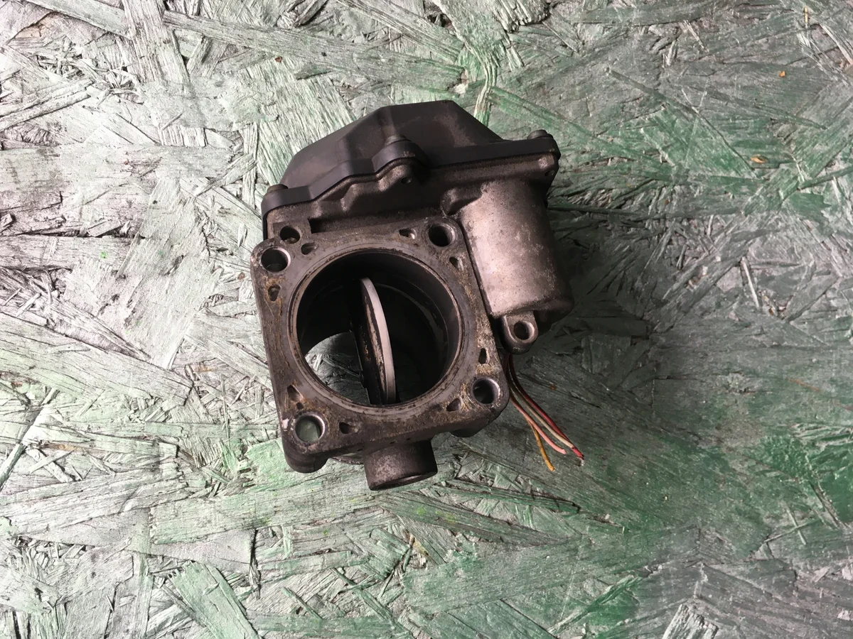 Gasklephuis Hyundai Kia 1.6 1.7 CRDI 35100-2A900 image 3