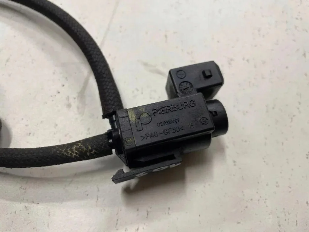 Magnetventil BMW X5 (F15, F85) 702318