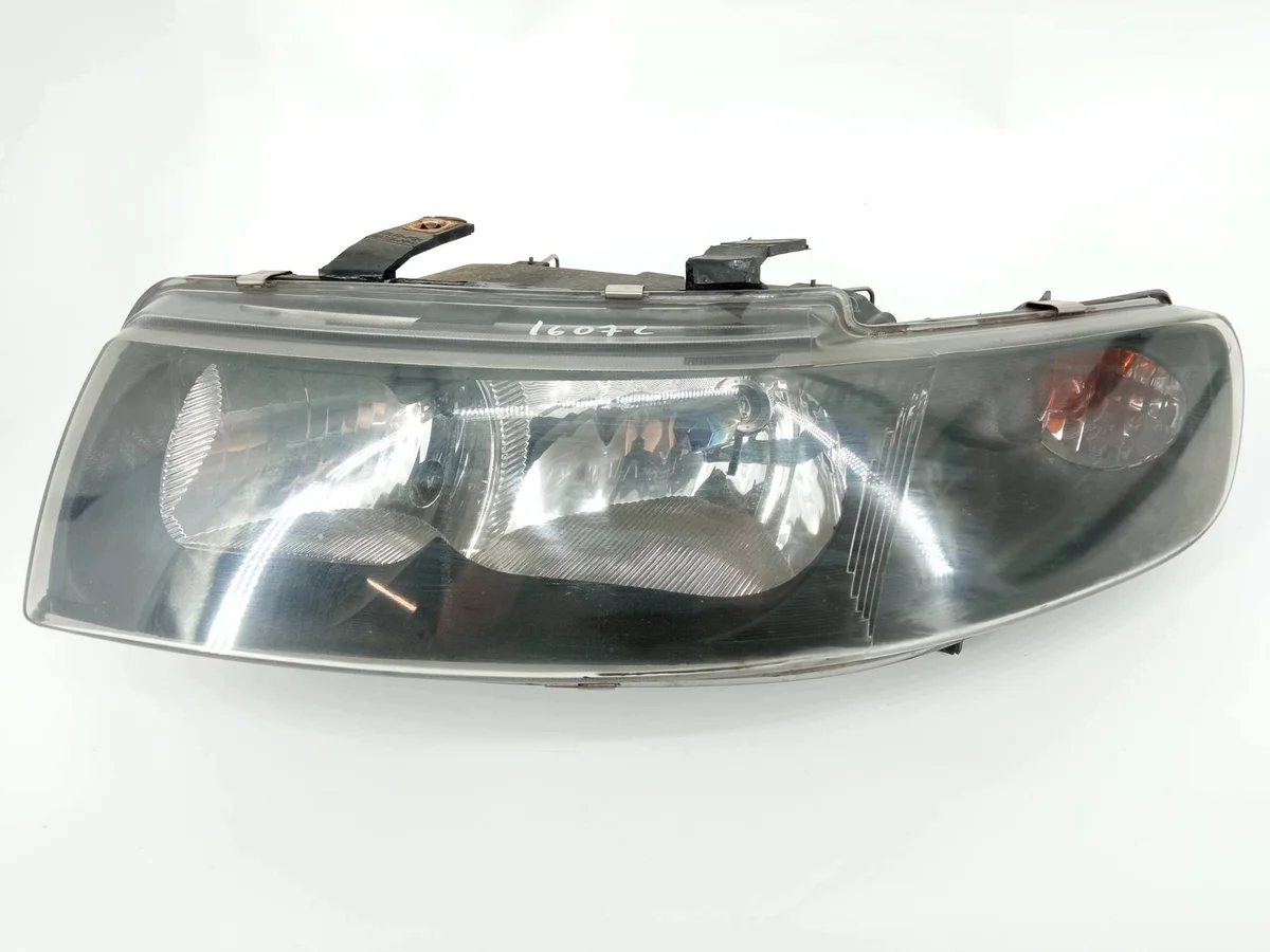 Scheinwerfer Links Seat Toledo II Leon I
