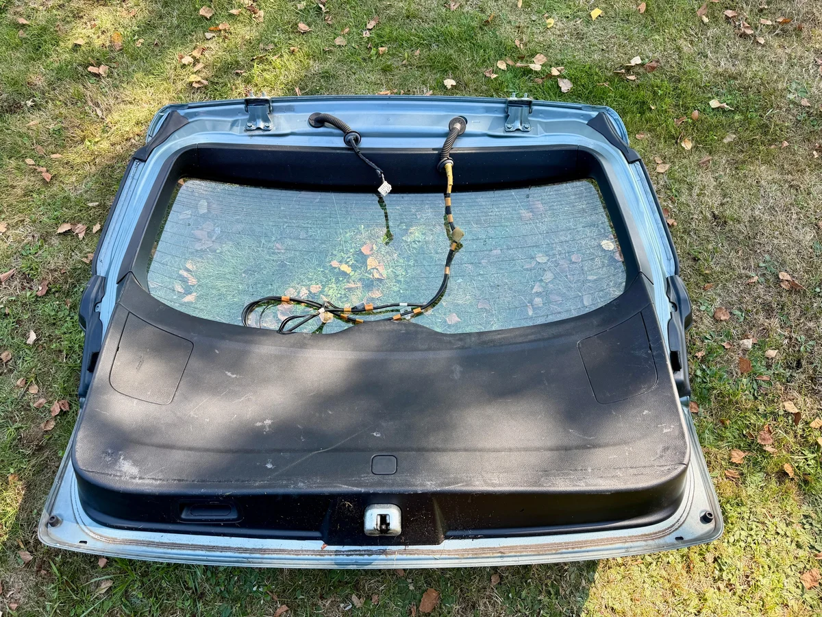 Subaru Outback IV takaluukku käytetty image 7