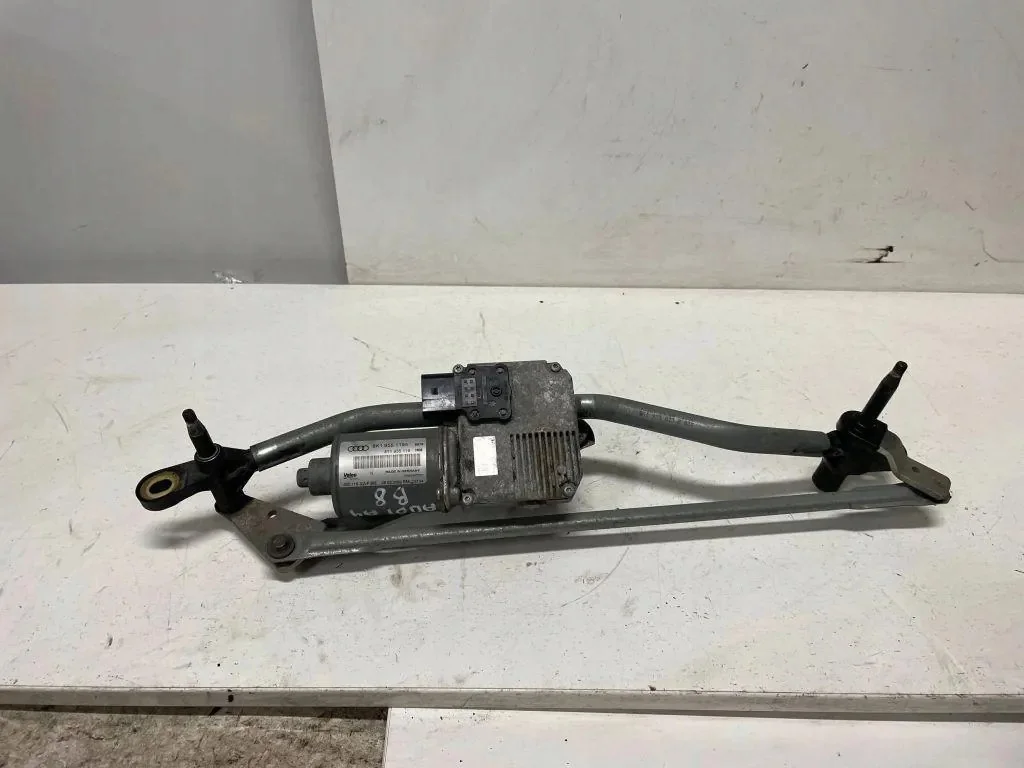 Audi A4 B8 / A5 8T Scheibenwischer-Mechanismus