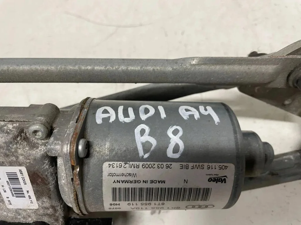 Audi A4 B8 / A5 8T Pyyhinmekanismi 8K1955023 image 3