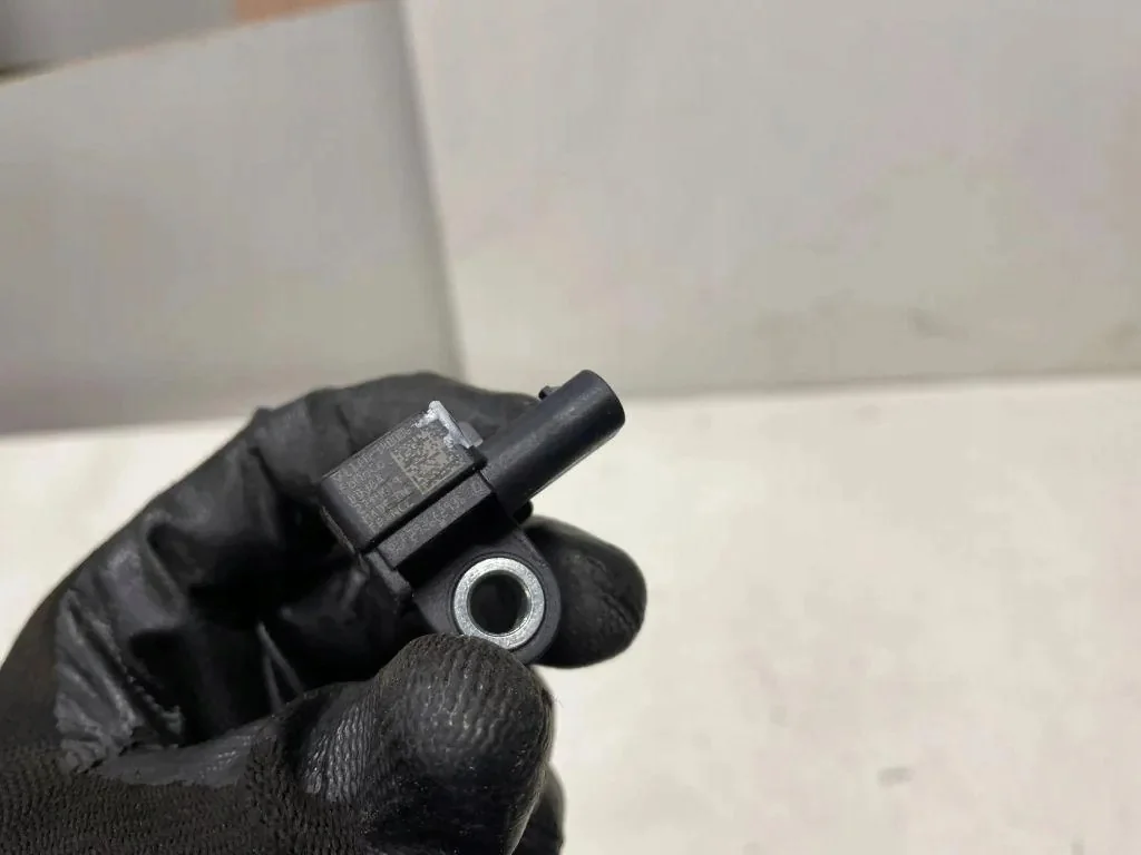 Ford Transit MK8 Sensor de Impacto L1TT-14B006