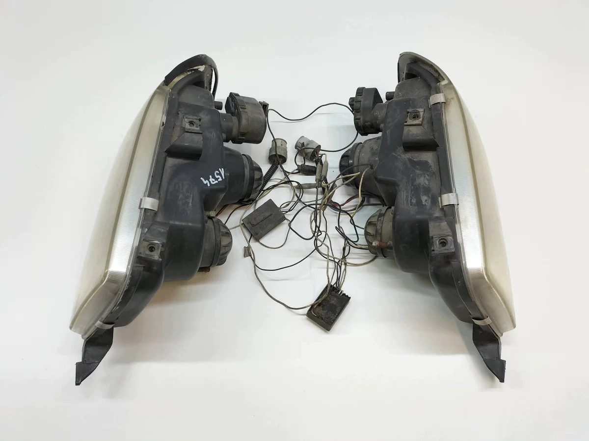 Audi 80 B4 Scheinwerfer Paar Gebraucht image 4