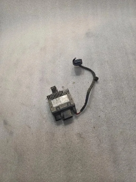Styrdon fläkt Audi A4 B7 8E0959501P