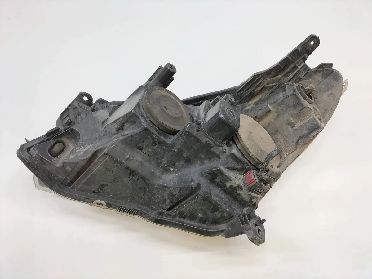 Farol Direito Opel Astra III Usado image 4