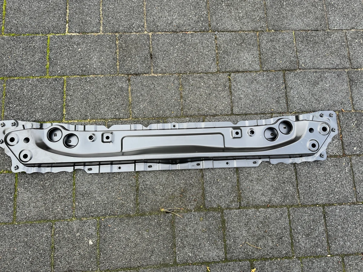 Lower Radiator Support Bar Lexus IS III GS IV RC