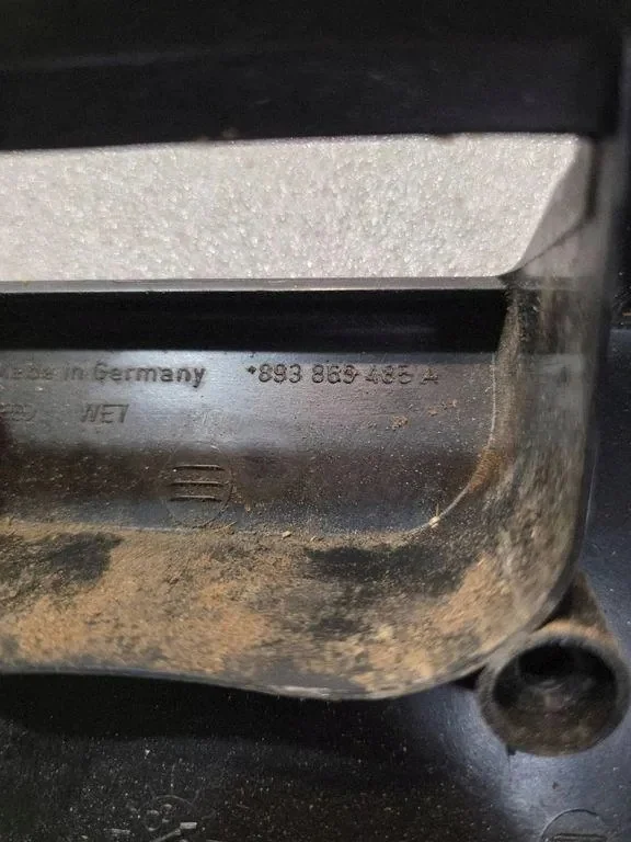 Audi 80 B3 Cache Serrure Coffre 893863485A image 4
