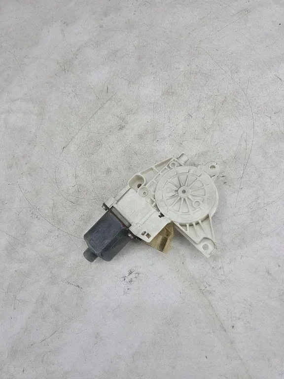 Motor raambediening links achter Mercedes R W251