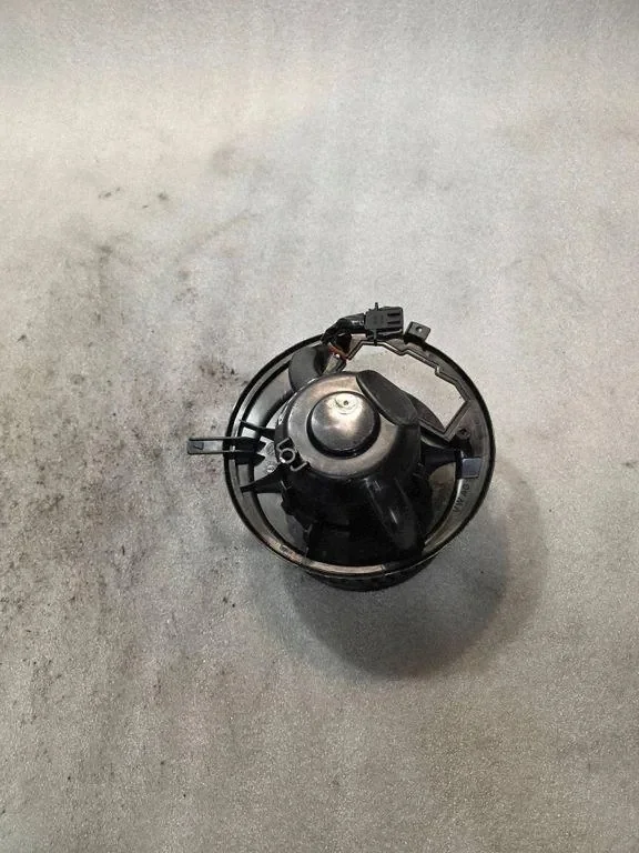 Verwarming ventilator Volkswagen Touran I F995749D image 3