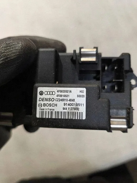 Resistor do soprador Audi OE 4F0820521A Usado image 3