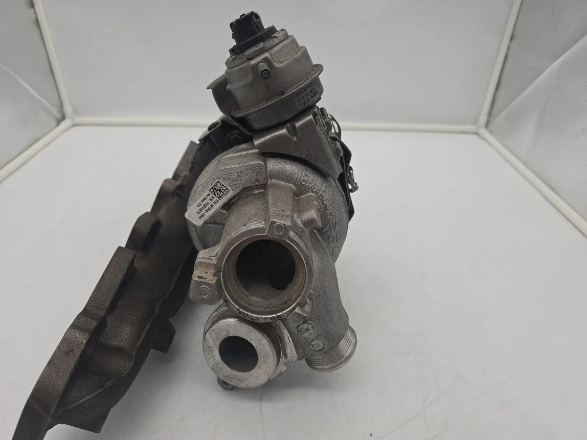 Turbo Seat Leon (5F) 04L253010H image 6