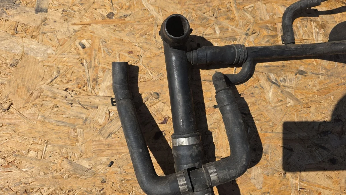 Mangueira Turbocompressor Passat B8 3Q0121619A image 8