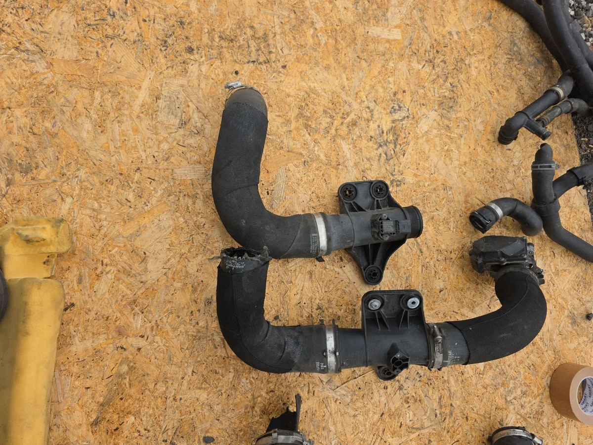 Audi A6 C7 Intercooler Hose 4G0145673P image 6