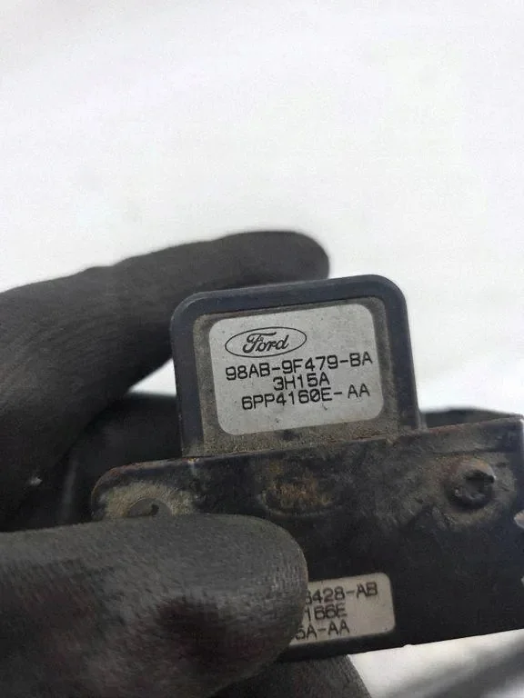 Used Ford Focus Air Pressure Sensor 6PP4160EAA image 3