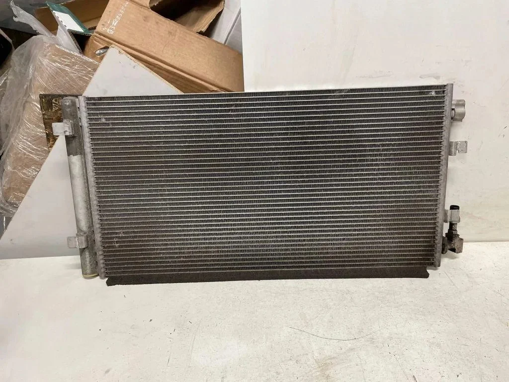 Condensor Airco Renault Fluence 1.6