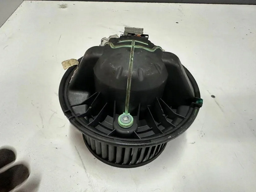 BMW 64119227670 Gebläse Ventilator image 3