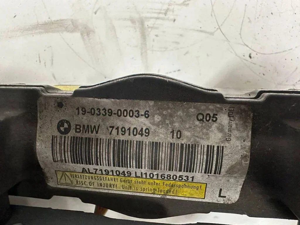 BMW 5 F10/7 F01 Scharnierhaube Links image 5