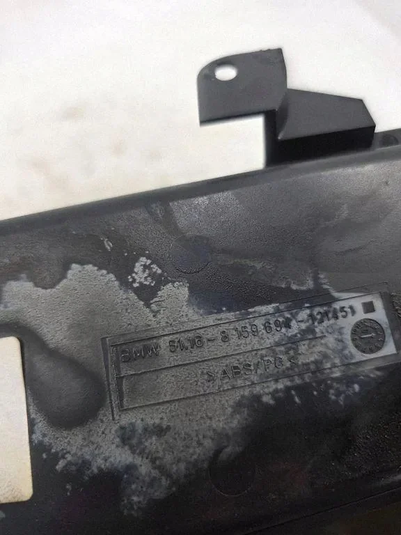 Tomada 12V BMW 5 Touring E39 Usada image 3