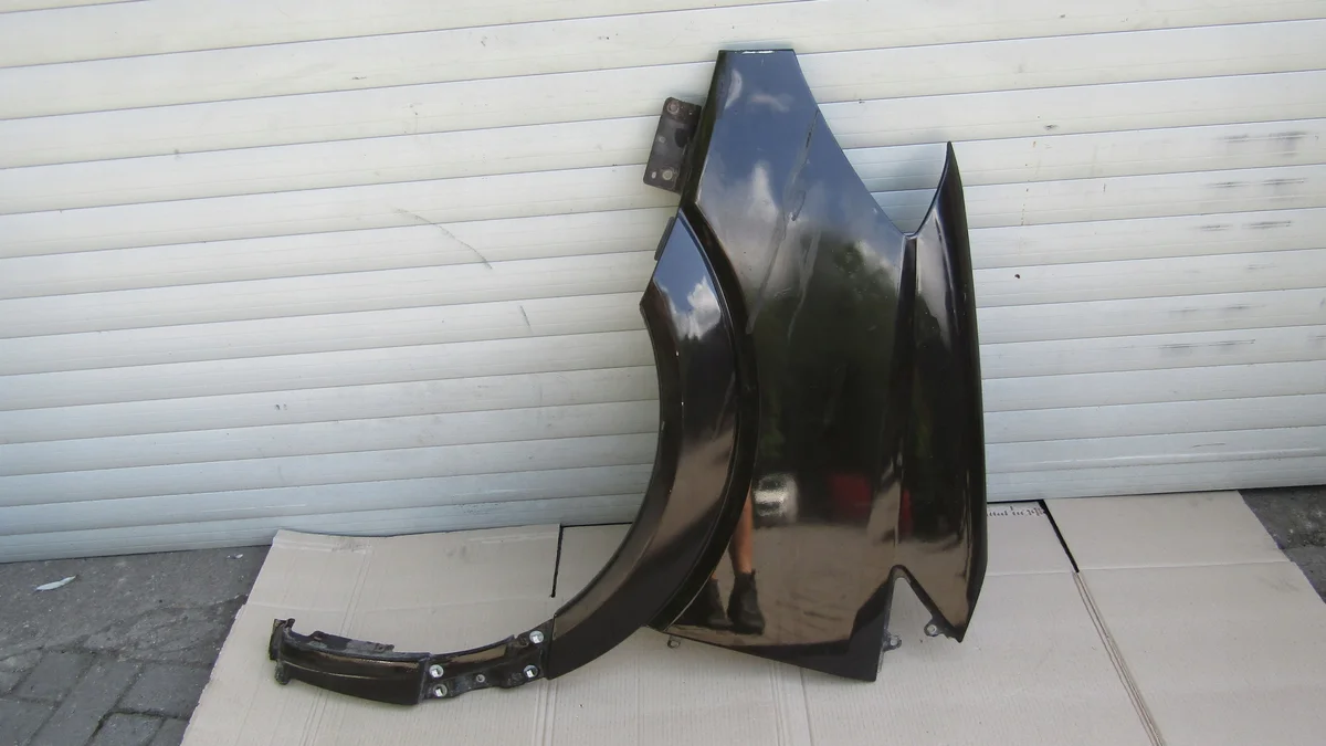 MERCEDES SPRINTER 906 BAVETTE GAUCHE AVANT image 2