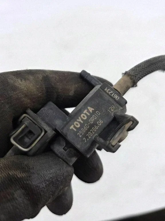 Elektromagnetventil Toyota Avensis 1.8L image 3