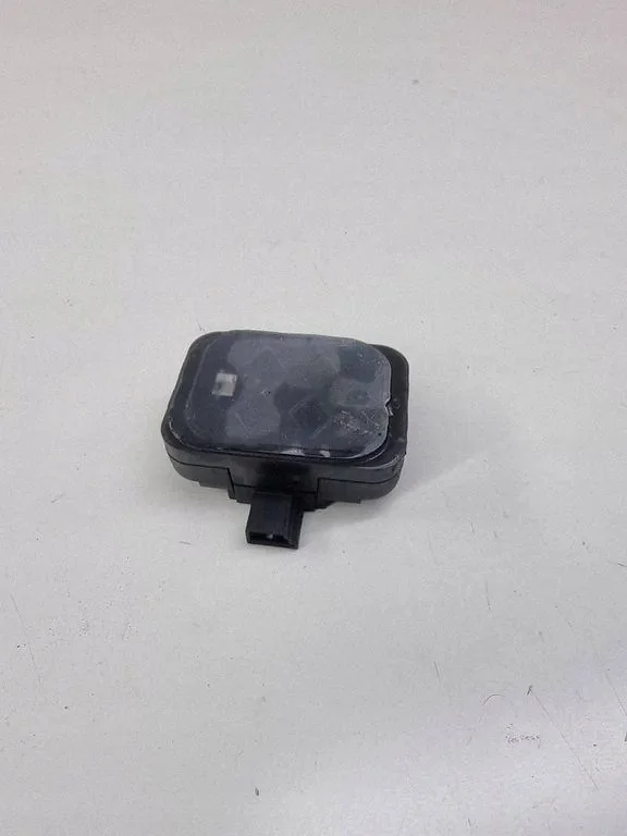 Land Rover Evoque 2012 Rain Sensor BJ3217D547AA image 5