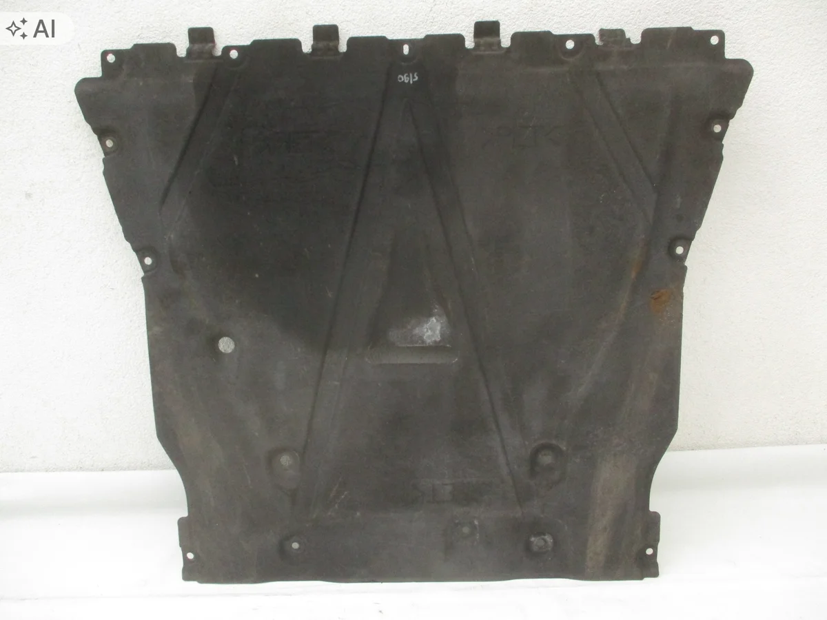 Renault Clio V Unterfahrschutz Motorhaube 758905836R