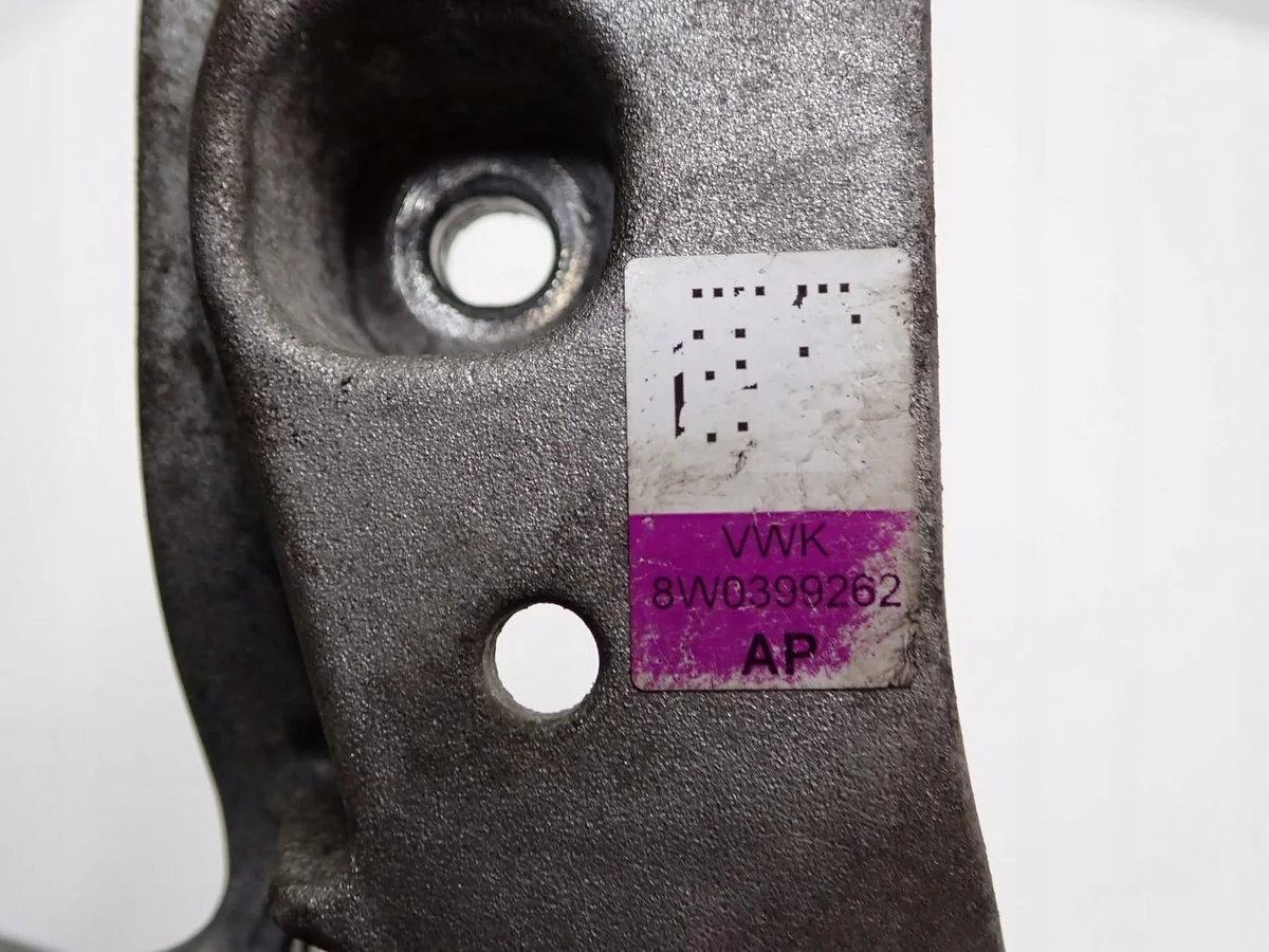 Support boîte auto Audi A4 B9 A5 II 8W0399262AP image 4