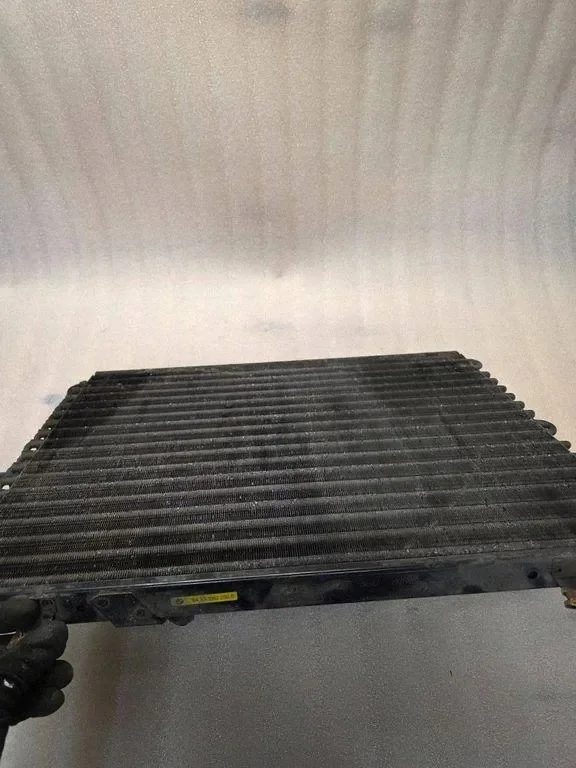 BMW 7 E32 A/C Condenser 645313822900 image 5