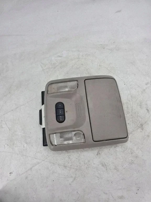Lampe de plafond Chrysler Pacifica 05096156AA image 2
