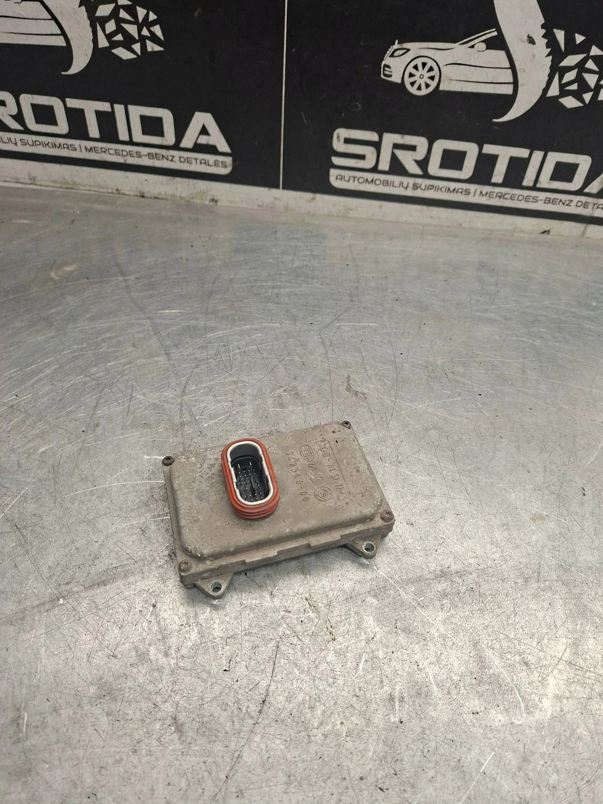 Xenon-omvandlare Mercedes-Benz E W211 5DF00870400