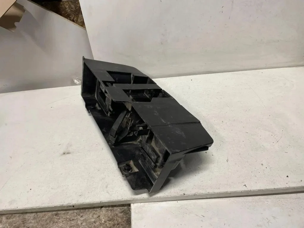Coffre Mercedes-Benz OE A2048990314 image 4
