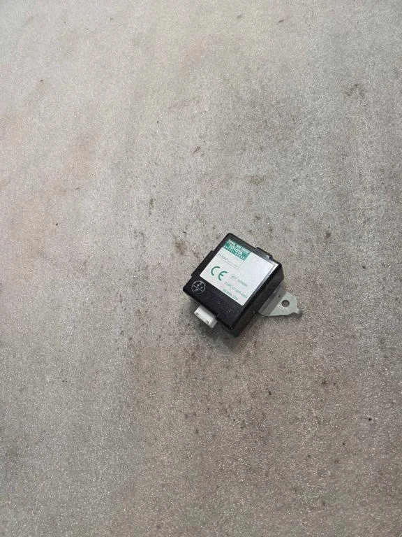 Module verrouillage central Toyota RAV 4 II 2513000061