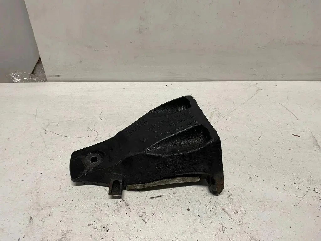 Supporto motore BMW 5 Touring E61 6771072 image 7