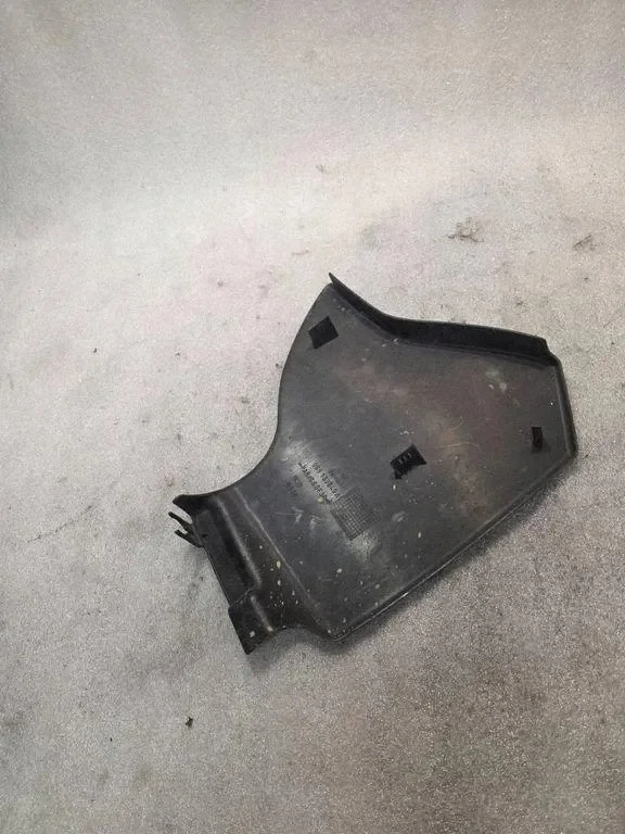Audi A4 S4 B5 8D 1997 058133849A image 3