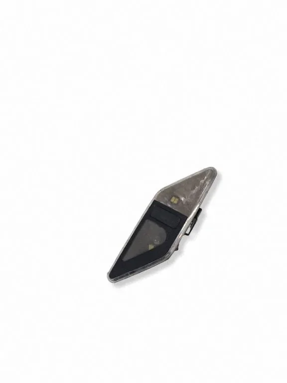 Lampe plafonnier arrière BMW 3 E46 image 2