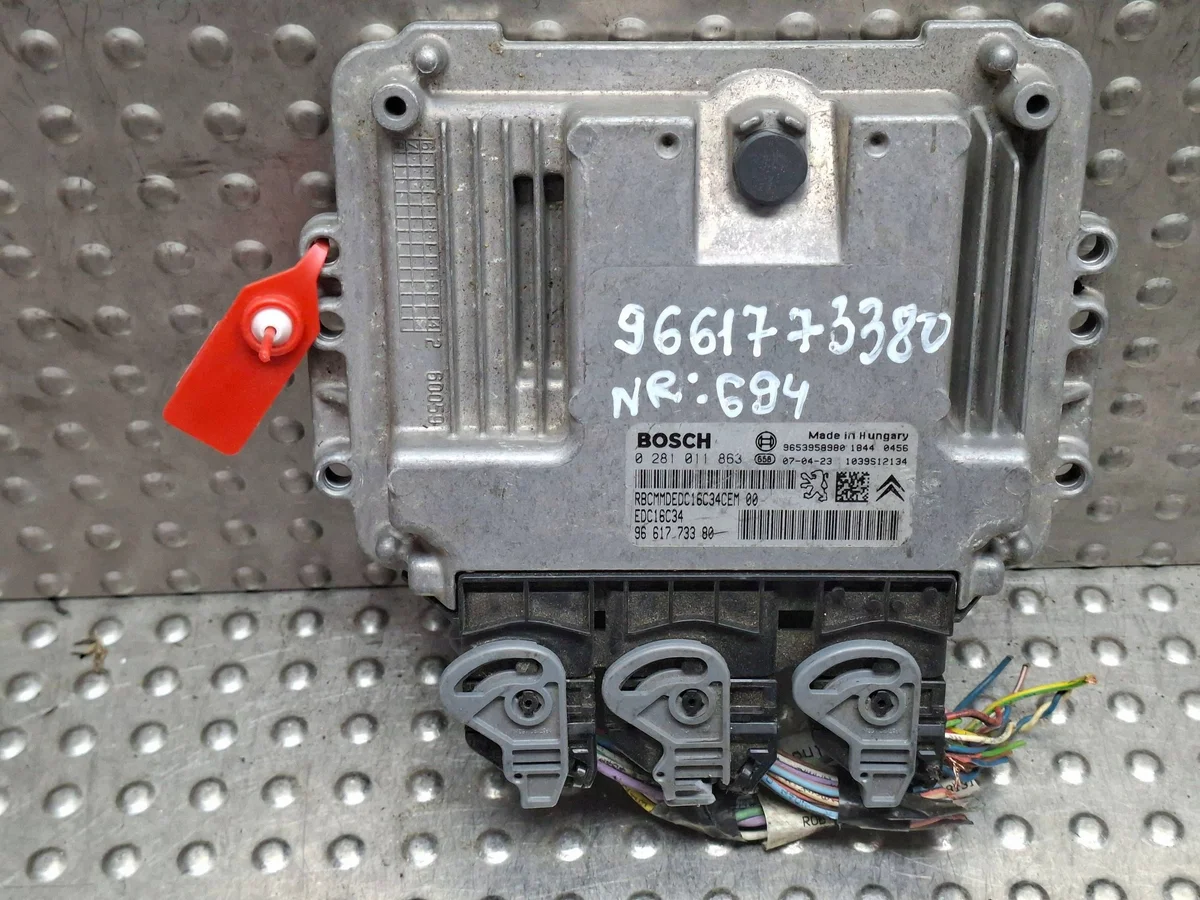 ECU Moteur 1.6 HDI Citroen Peugeot